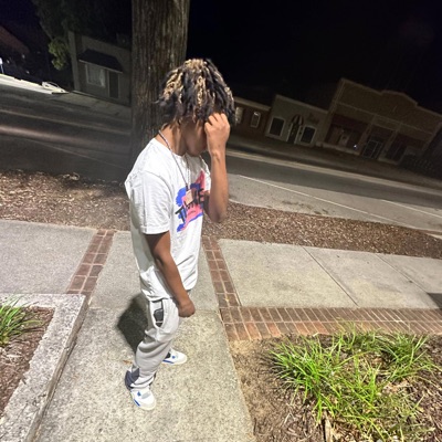 gtgr on my chest - Single