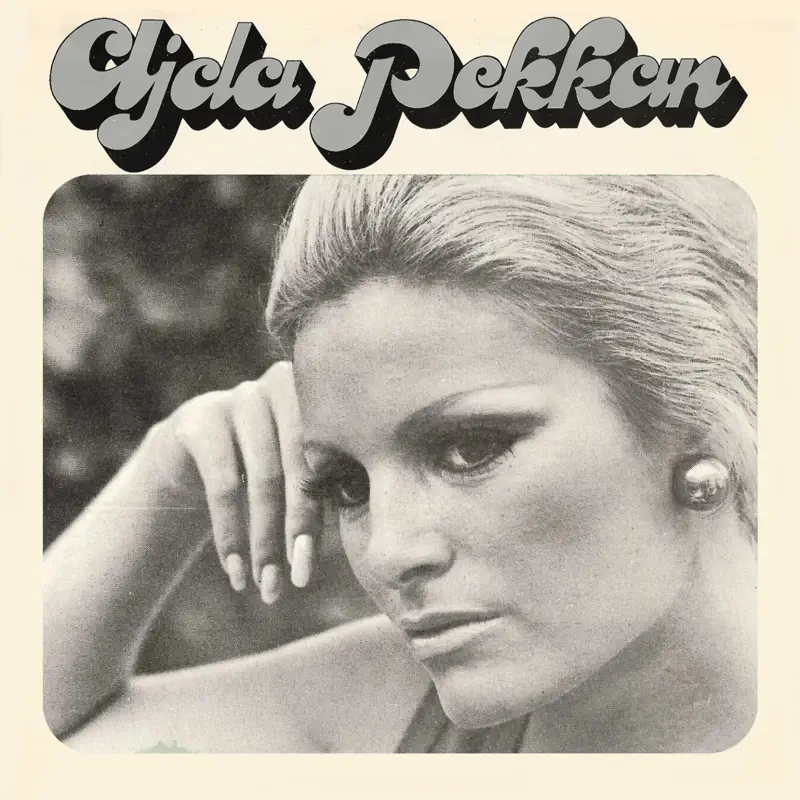 Ajda Pekkan İçiyorum