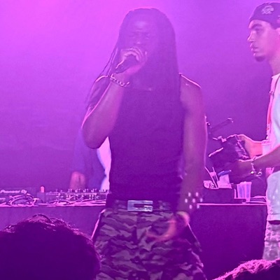 ONLINE (2022) - Single