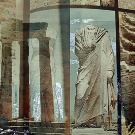 Schizofrenic Episode In a Hotel Lobby Modest God & Näppen