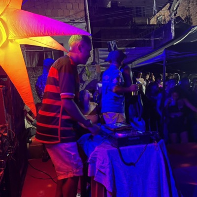 SE ENTREGA E VEM SEM MEDO - Single