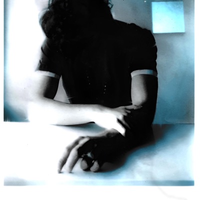 Trust Issues - Single