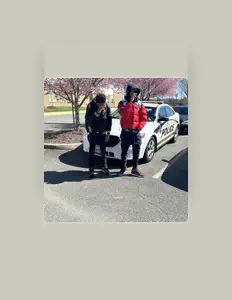 Capocjを聴いたり、ミュージックビデオを鑑賞したり、経歴やツアー日程などを確認したりしましょう！