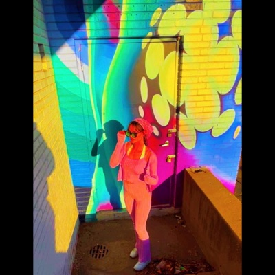 Extroverted Introvert - Single