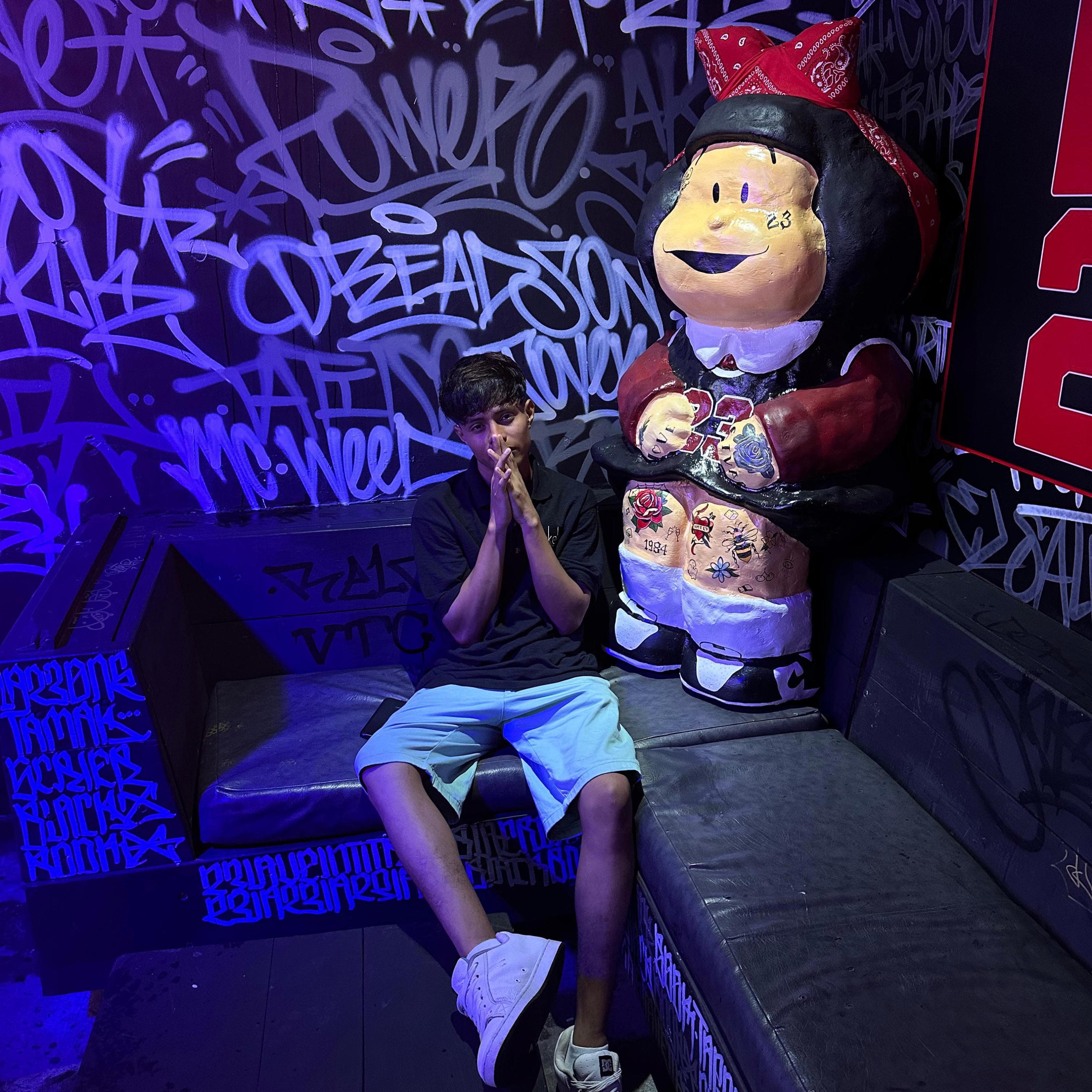 Lazaro Niggi - Single