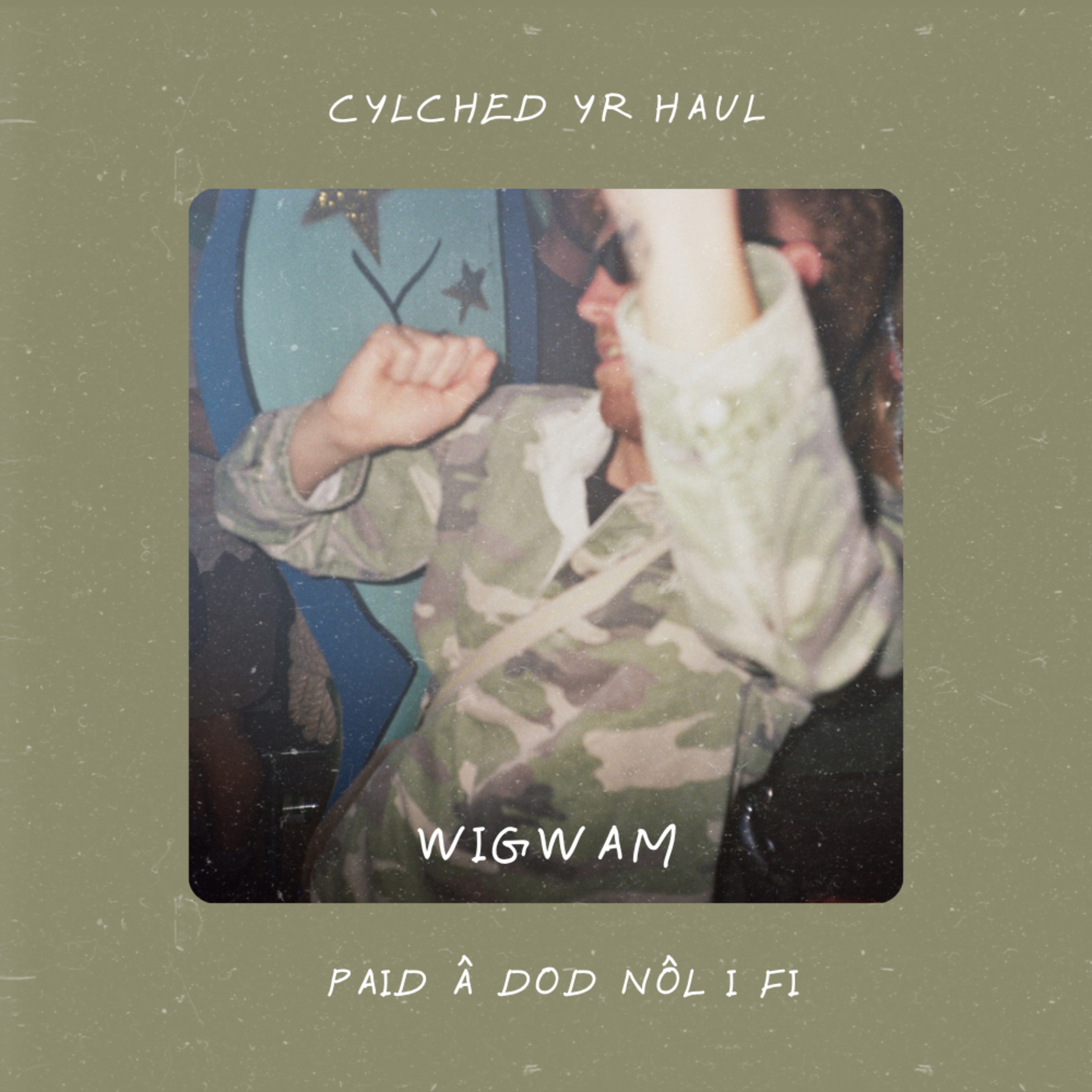 Cylched Yr Haul / Paid â Dod Nôl i Fi - Single