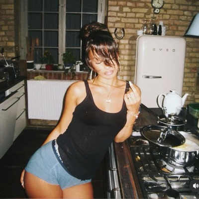 Cardi In The Club (feat. Thir13een) - Single