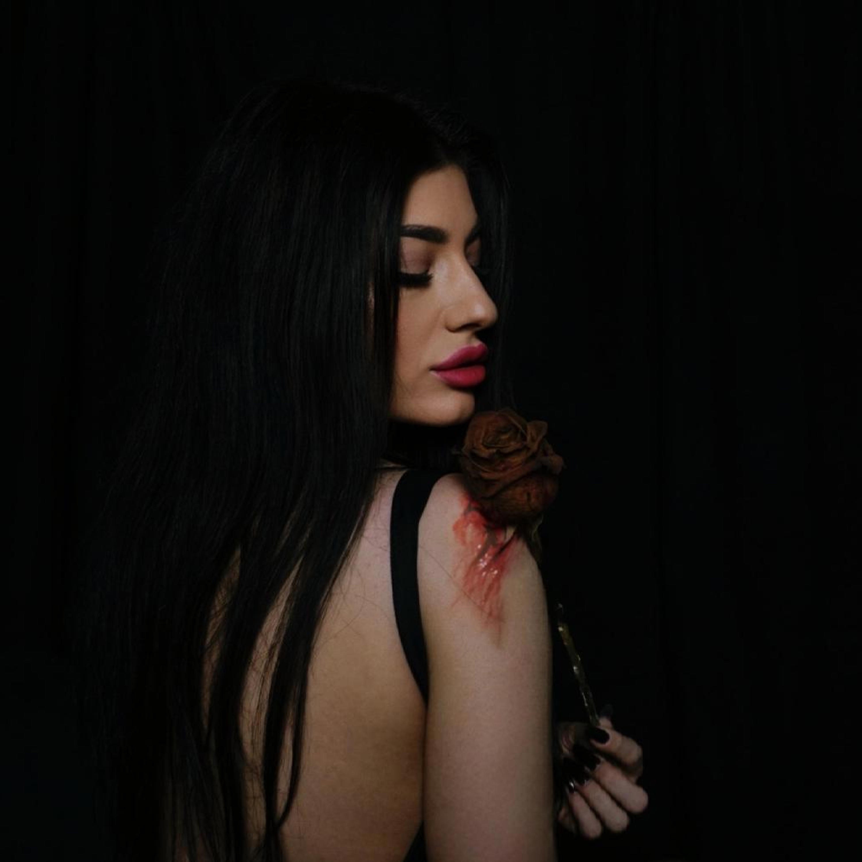 Ultimul buchet de trandafiri - Single