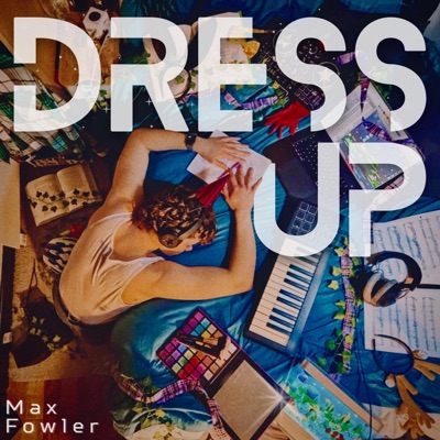 DRESS UP