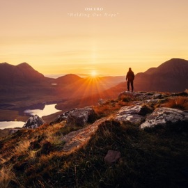 Holding Out Hope Oscuro