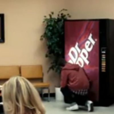 dr pepper is fucking AWESOME and i dont wanna shoot my school up - Single