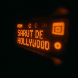 sarut de hollywood Stephannie