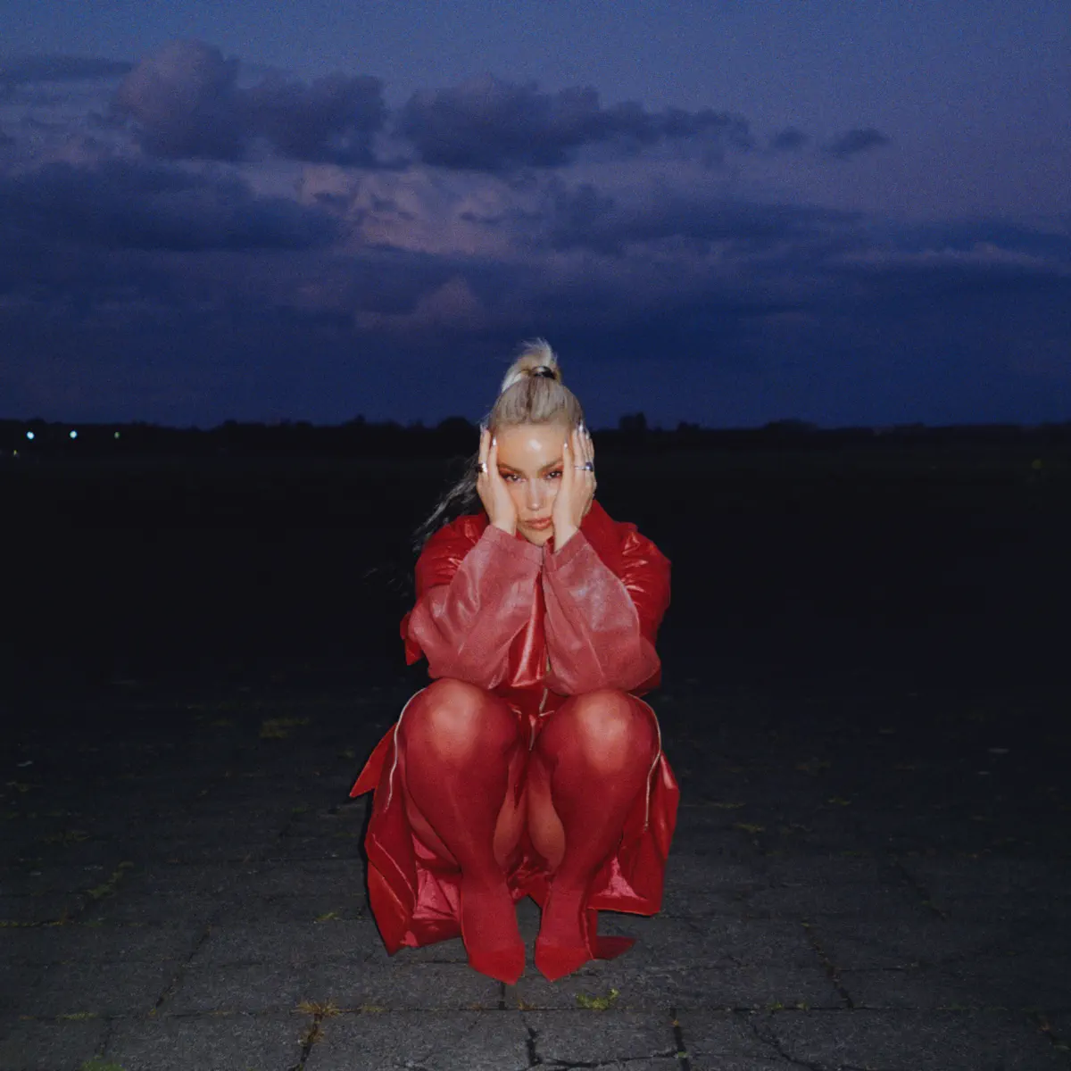 Julie Bergan - Euronites (2025) [iTunes Plus AAC M4A]-新房子