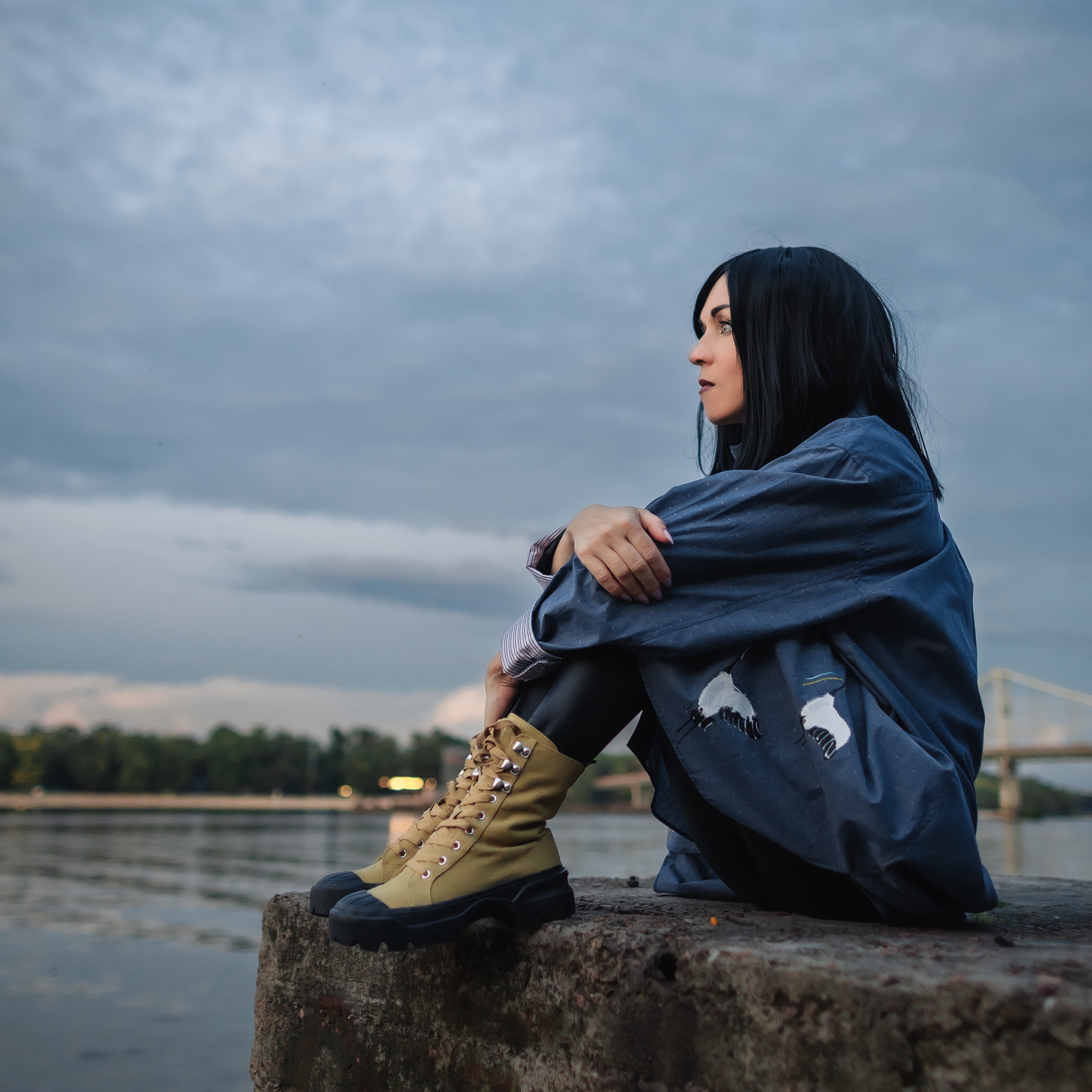 Окрилена - Single