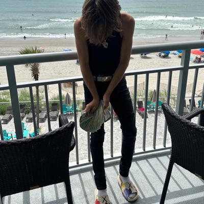 Hit the Road - Single