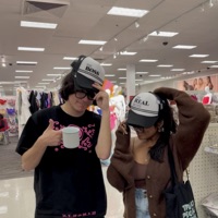 no more quarters at the laundromat - 20prettyhusky