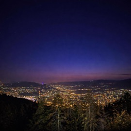 between the stars CYREX & Twenty