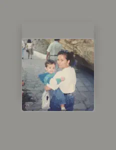 Ακούστε περιεχόμενο από Didaskein, παρακολουθήστε μουσικά βίντεο, διαβάστε το βιογραφικό, δείτε ημερομηνίες περιοδείας, και πολλά ακόμη!