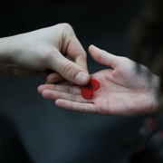 Маяки 2.0 - Бонд с кнопкой