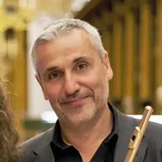 Listen to Frédéric Chatoux, watch music videos, read bio, see tour dates & more!