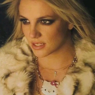 i feel like britney, btch! (eenne llu) - Single