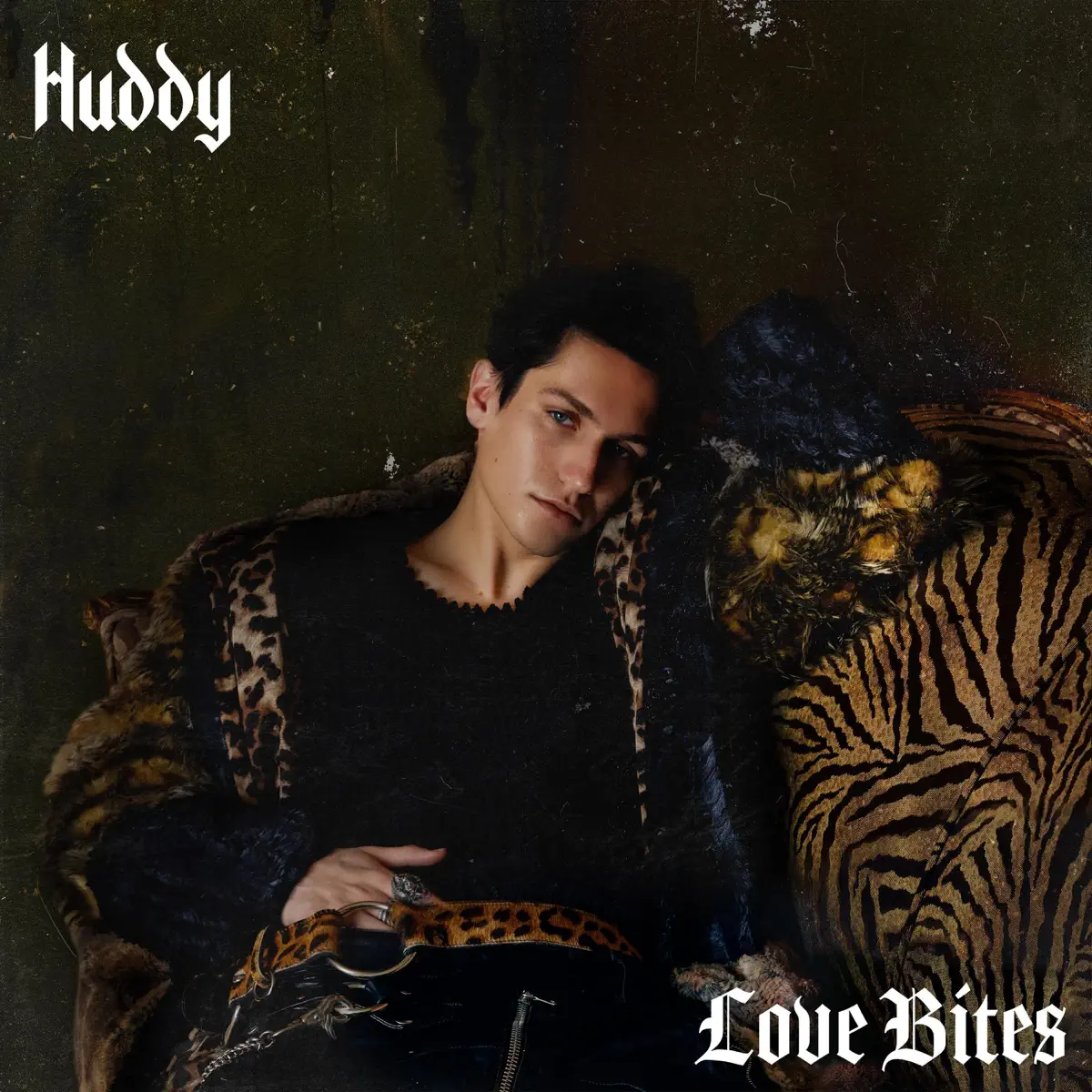 Huddy - Love Bites - EP (2024) [iTunes Plus AAC M4A]-新房子
