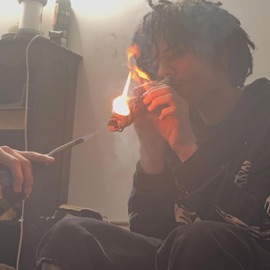 Money Land (feat. Marionn) Braxx