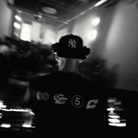 Crowd Voices - Single - August Kind