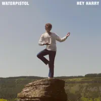 She flies — Waterpistol