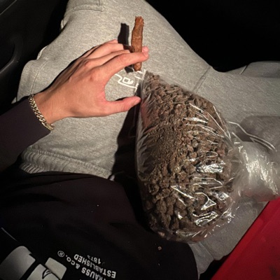 Out the trap - Single