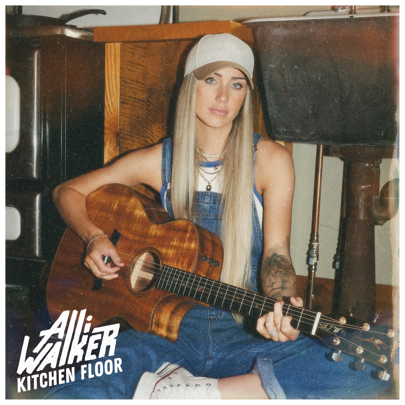 Alli Walker – Kitchen Floor – Single (2024) [iTunes Match M4A]