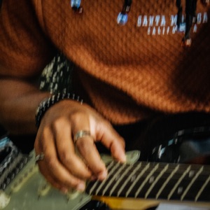 Ama (Radio Edit) [Instrumental]