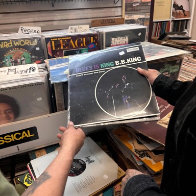 Volver (feat. Lp) [Letra y tinta] - Single