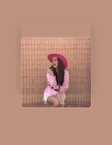 Ouça RitaRina, assista a videoclipes, leia a biografia, veja as datas das turnês e mais!