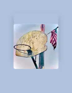 Cherry Boy सुनें, म्यूज़िक वीडियो देखें, बायो पढ़ें, दौरे की तारीखें और बहुत कुछ देखें!