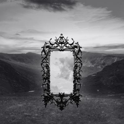 Cracked Mirror