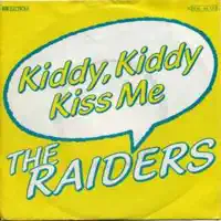 Kiddy Kiddy Kiss Me