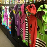 2close (feat. trustt) - Single - minok0, c4pri & 1crusafix