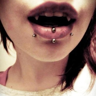 two piece (feat. Seedzei) - Single