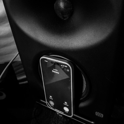 phone calls (feat. manko) - Single