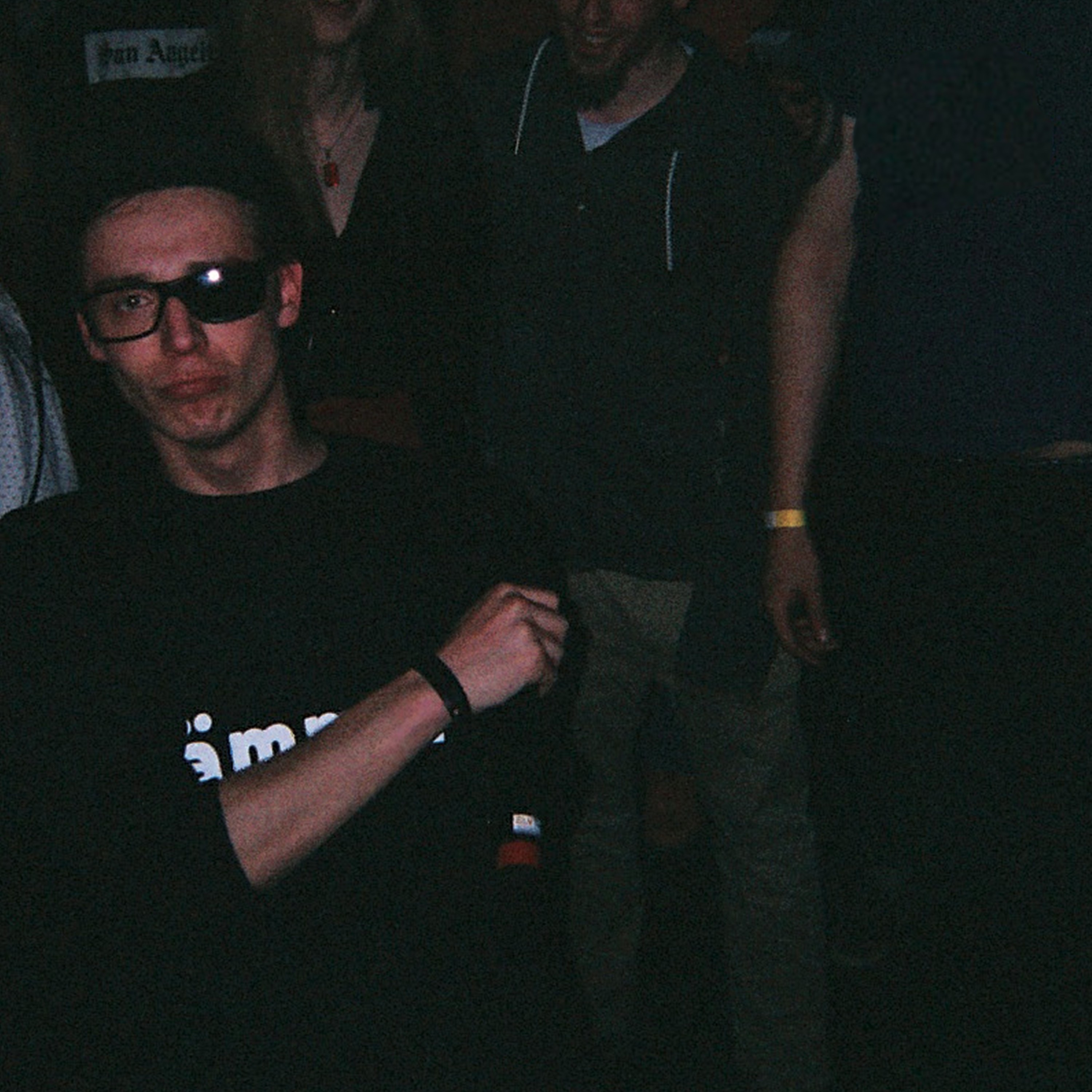 tooge vana 5minni tagasi | teine öö / aga siis - Single