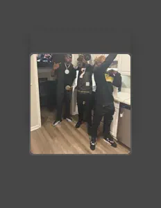 收听 62South、观看音乐视频、阅读小传、查看巡演日期等 ！