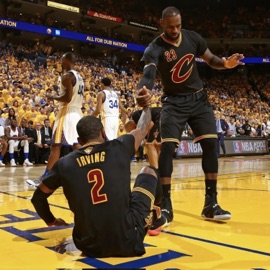 BELIEVEIT! (feat. Ijsberappin) Simp!