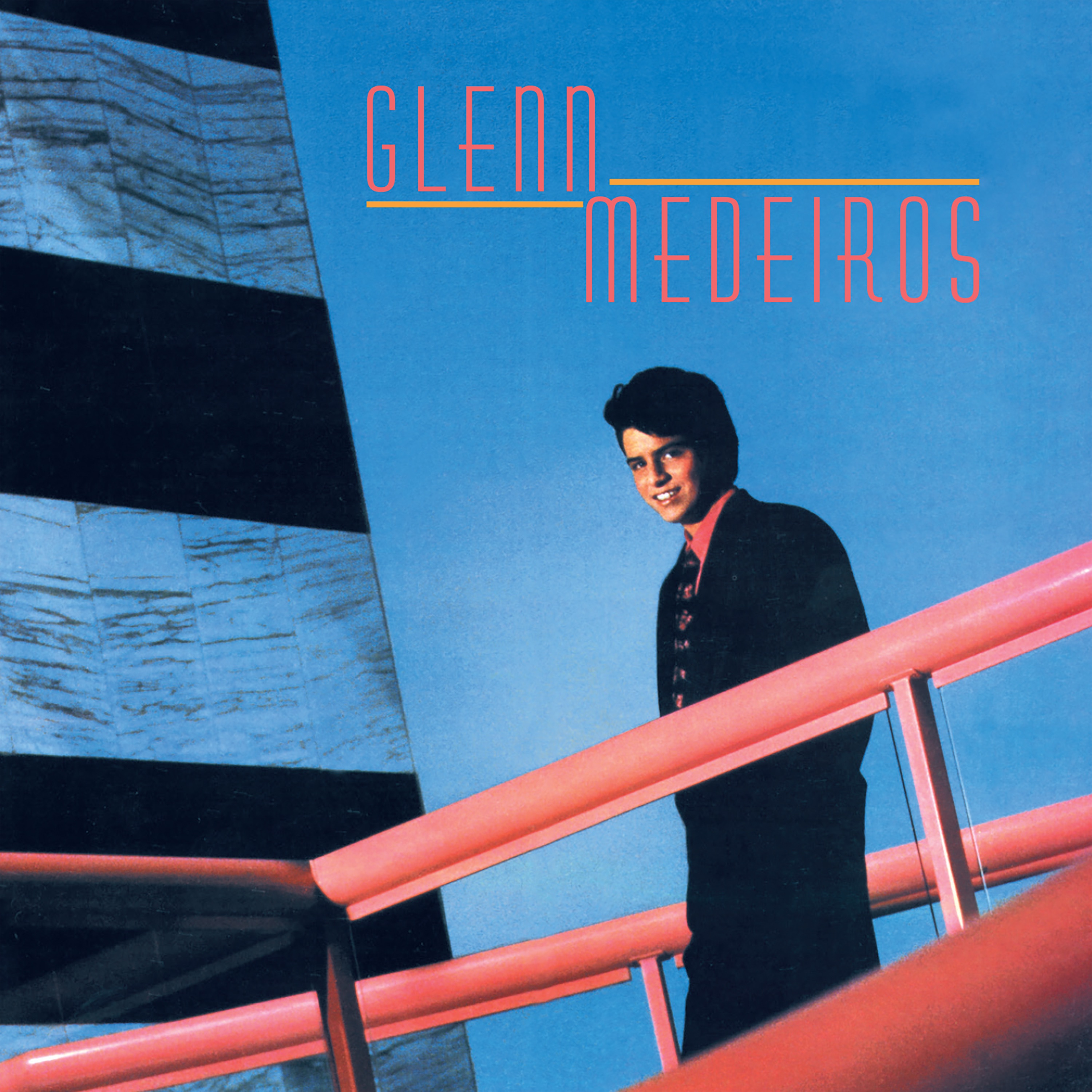 Now Playing on Radio Essentials: Glenn Medeiros - Nothing's Gonna Change My Love For You by
