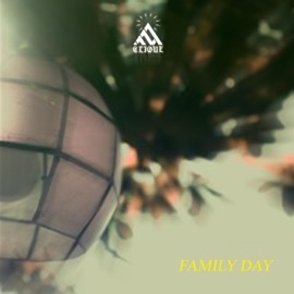 Family Day 727 Clique