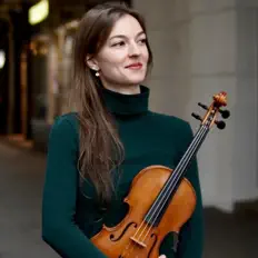 Ouve Fanny Fheodoroff, vê vídeos de música, lê a biografia, vê as datas da digressão e muito mais!