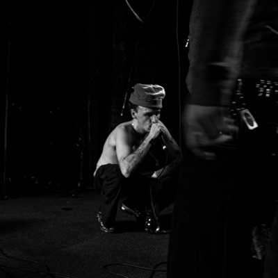 MUM GET THE CAMERA OUT!!!!!!!! - Single