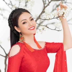 Cô Đôi Thượng Ngàn