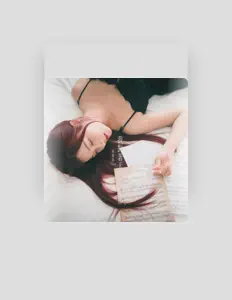 Listen to 邱紫庭, watch music videos, read bio, see tour dates & more!