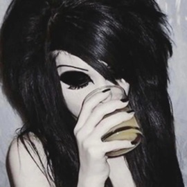 Fill my drink Carter Lilcc!!